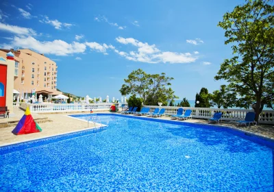 Royal Bay