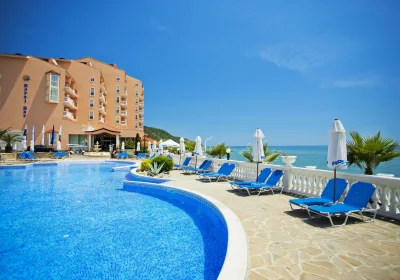Royal Bay