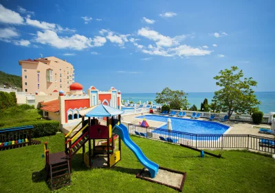 Royal Bay