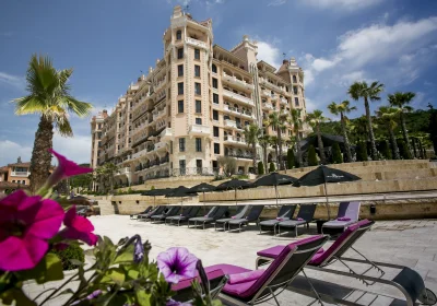 Royal Castle Design & Spa