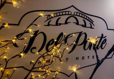 Del Ponte