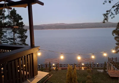 Villa Iskar Lake Residence