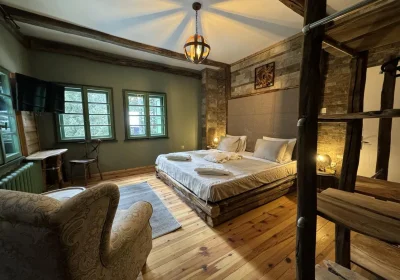 Villa Adis