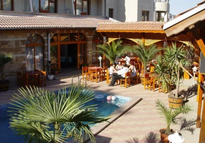 Family Hotel EOS