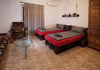Central Halls Hot Spot apartment 