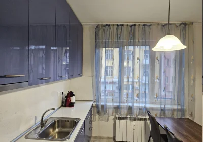Lion’s bridge 1bdrm apartment 