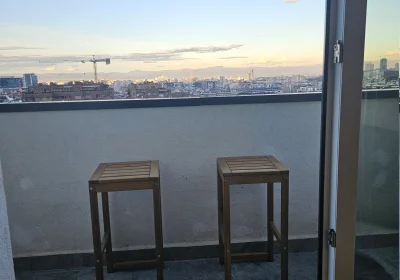 Cozy Urban Heaven with Dedicated Parking Spot