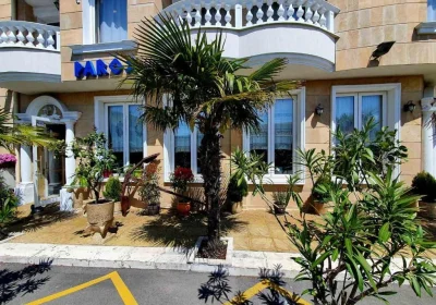 Hotel Paros