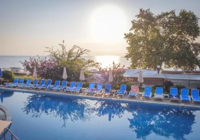Elpida Beach