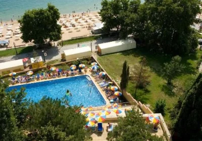 Elpida Beach