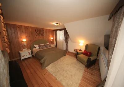 Forest Lodge Chalet