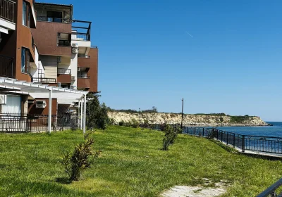 Akrotiria Beach apart complex