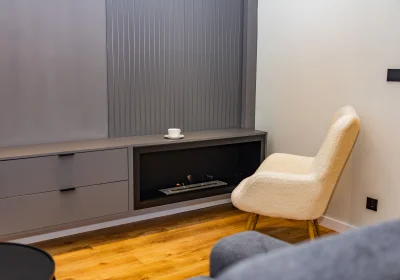 Deja Vu Apartment
