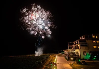 Seven Generations Winery Hotel