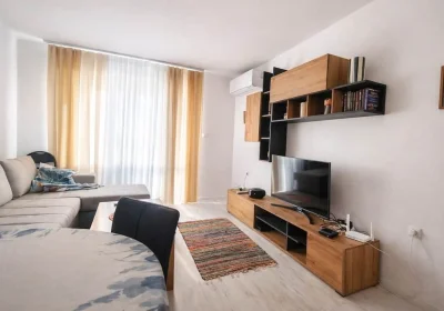 Apartment Debar View