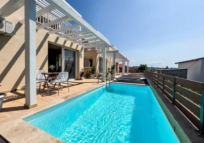 Seaside Pool Villas
