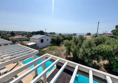 Seaside Pool Villas