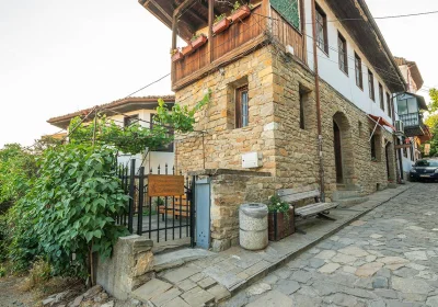 Zdravets Apartments
