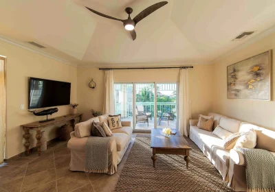 3 Bed Condo
