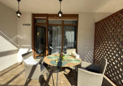 Studio with a large terrace in Santa Marina, Villa 202