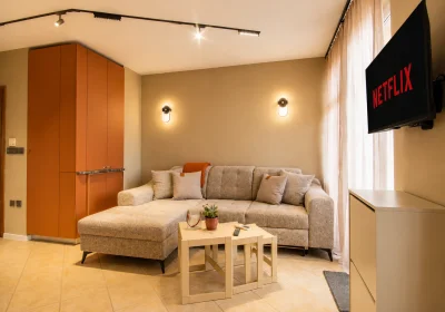 Sea Garden Apartment
