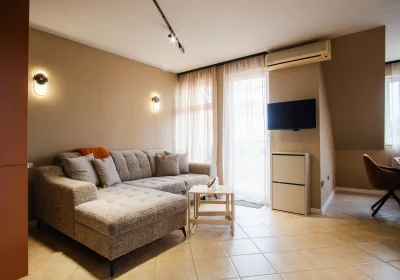Sea Garden Apartment