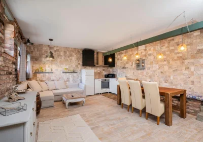 GALAZA HOMES