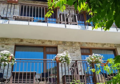 Hotel Kirios