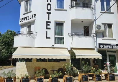 Jeweller Hotel