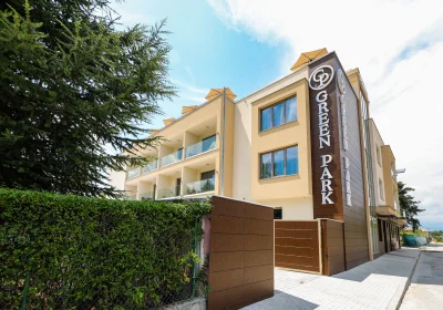 Green Park Hotel