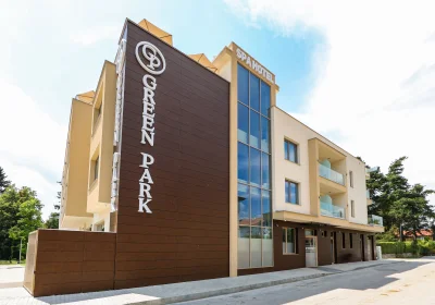 Green Park Hotel