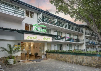 Kini Park Hotel
