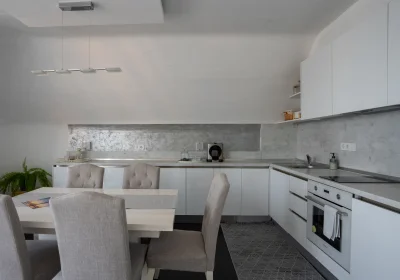 NEA Penthouse Deluxe
