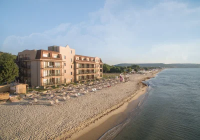 Effect Algara Beach Resort