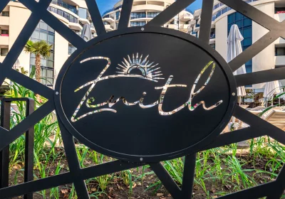 Hotel Zenith