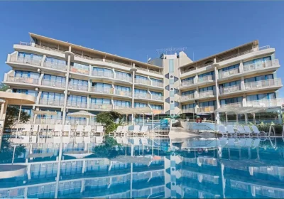 Aquamarine Hotel 
