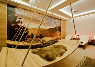 Earth and People Hotel & SPA