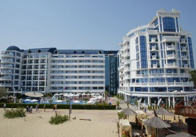 Chaika Beach Resort