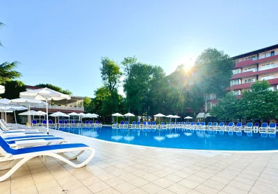 Bratanov Asteria Family Apartments