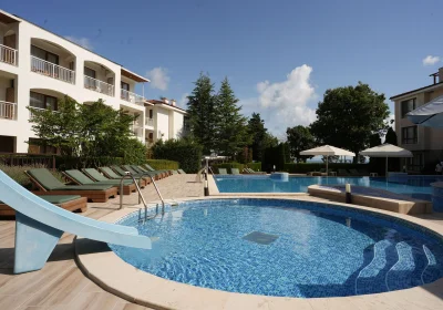 PARADISE BAY Hotel 