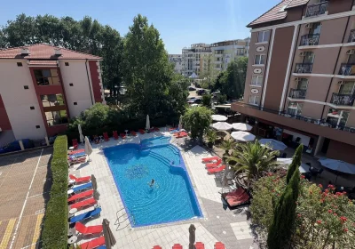 Bratanov Bahami Residence 