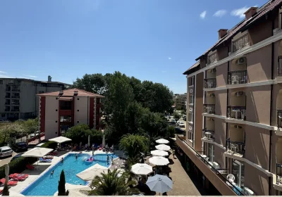 Bratanov Bahami Residence 