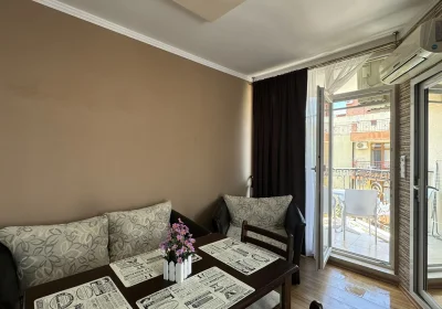 Bratanov Bahami Residence 