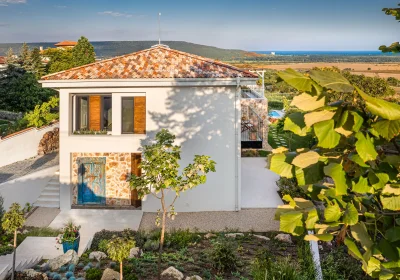 Villa Aura