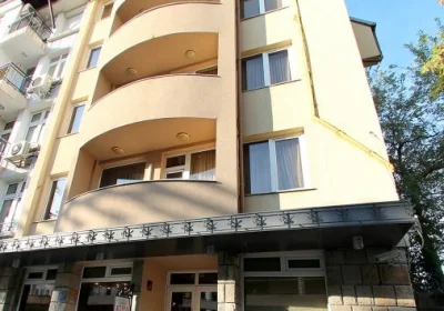 Family Hotel Avion