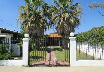 Avdira Seaside House