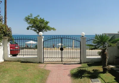 Avdira Seaside House