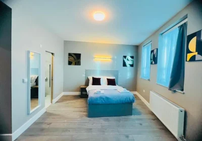 Paragraph Palmers Green