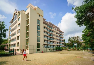 Perla Plaza