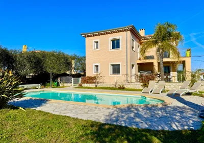Villa SYAGRUS
